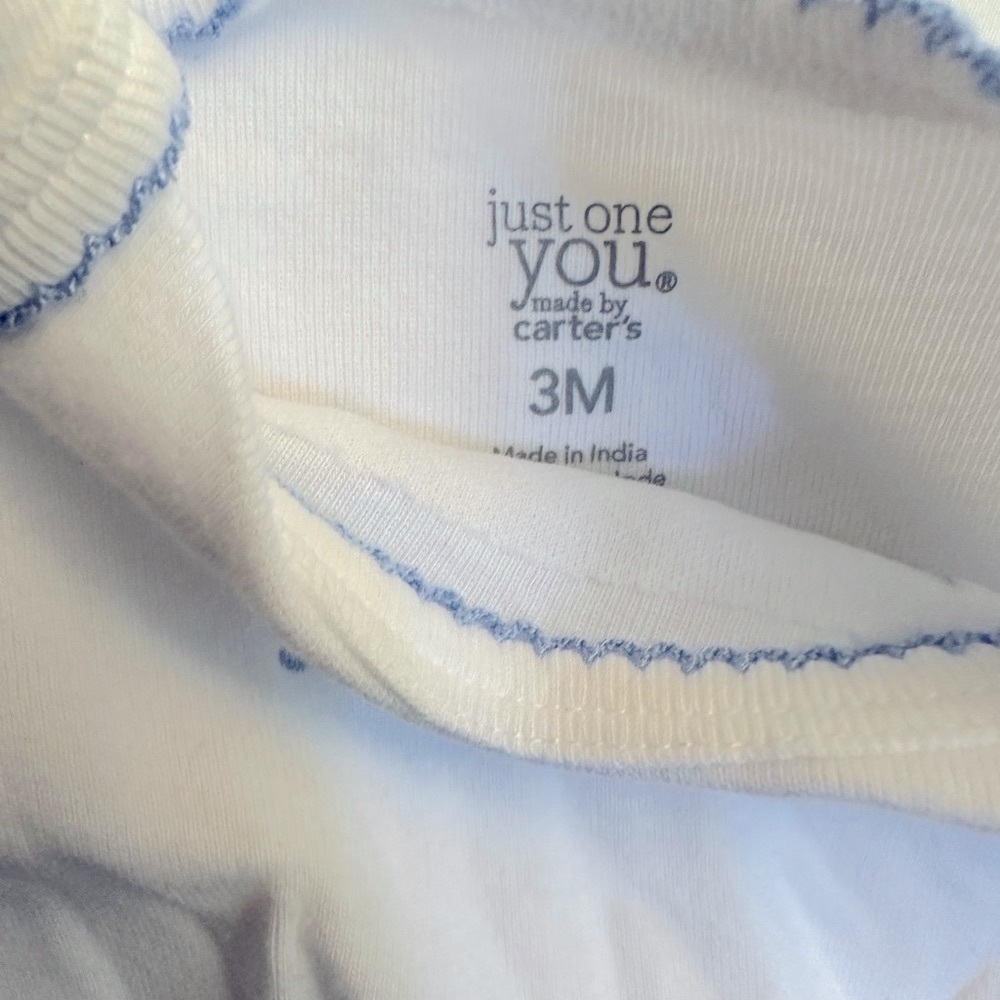 Carter baby girl bodysuit and bottoms - Picture 5 of 7